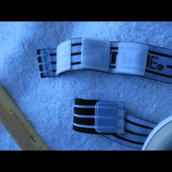 Alpine Muffy Baby Hearing Protection Adjustable Stay Put Silicone Straps - Picture 7 of 13